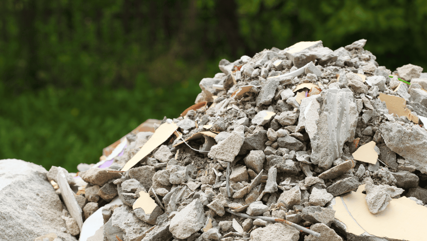 Profesjonalny wywóz odpadów budowlanych? To będzie się opłacać!